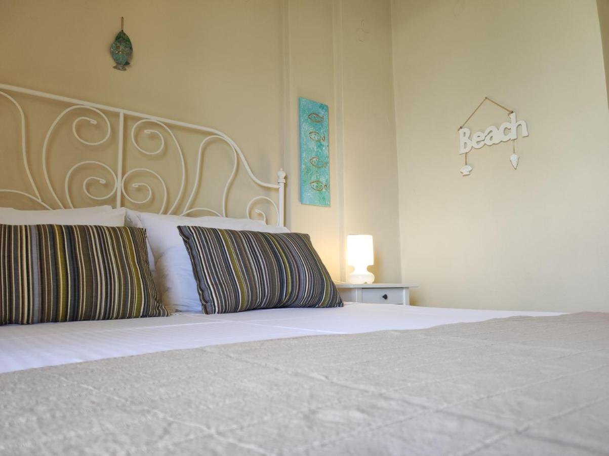 Apartment Thalassa & *
